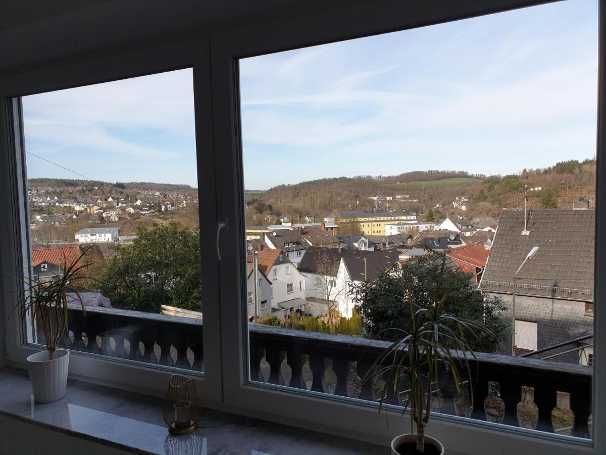 Schoene Wohnung Ueber Wissen Экстерьер фото