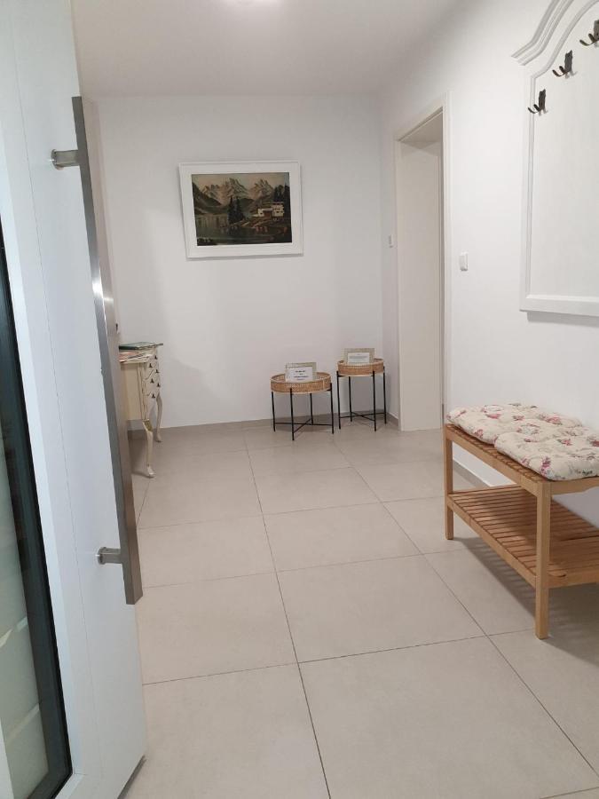 Schoene Wohnung Ueber Wissen Экстерьер фото